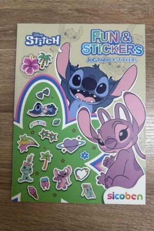 JUGANDO + STICKERS 1 STITCH Y ÁNGELA